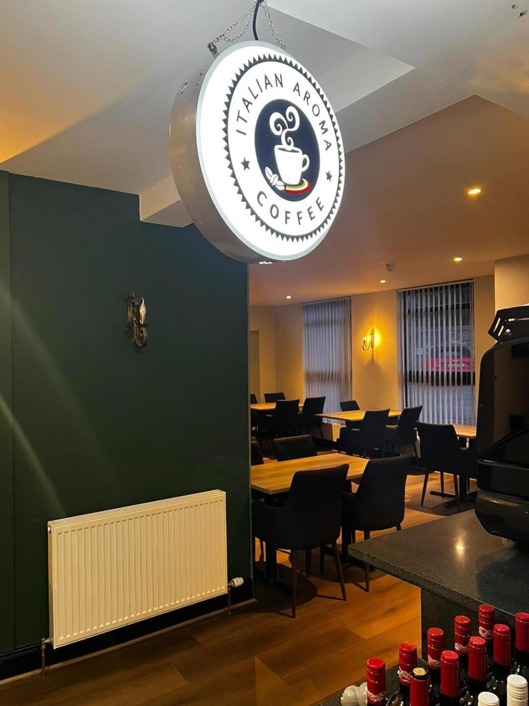 Crown Hotel & Bar إينفيرنيس المظهر الخارجي الصورة
