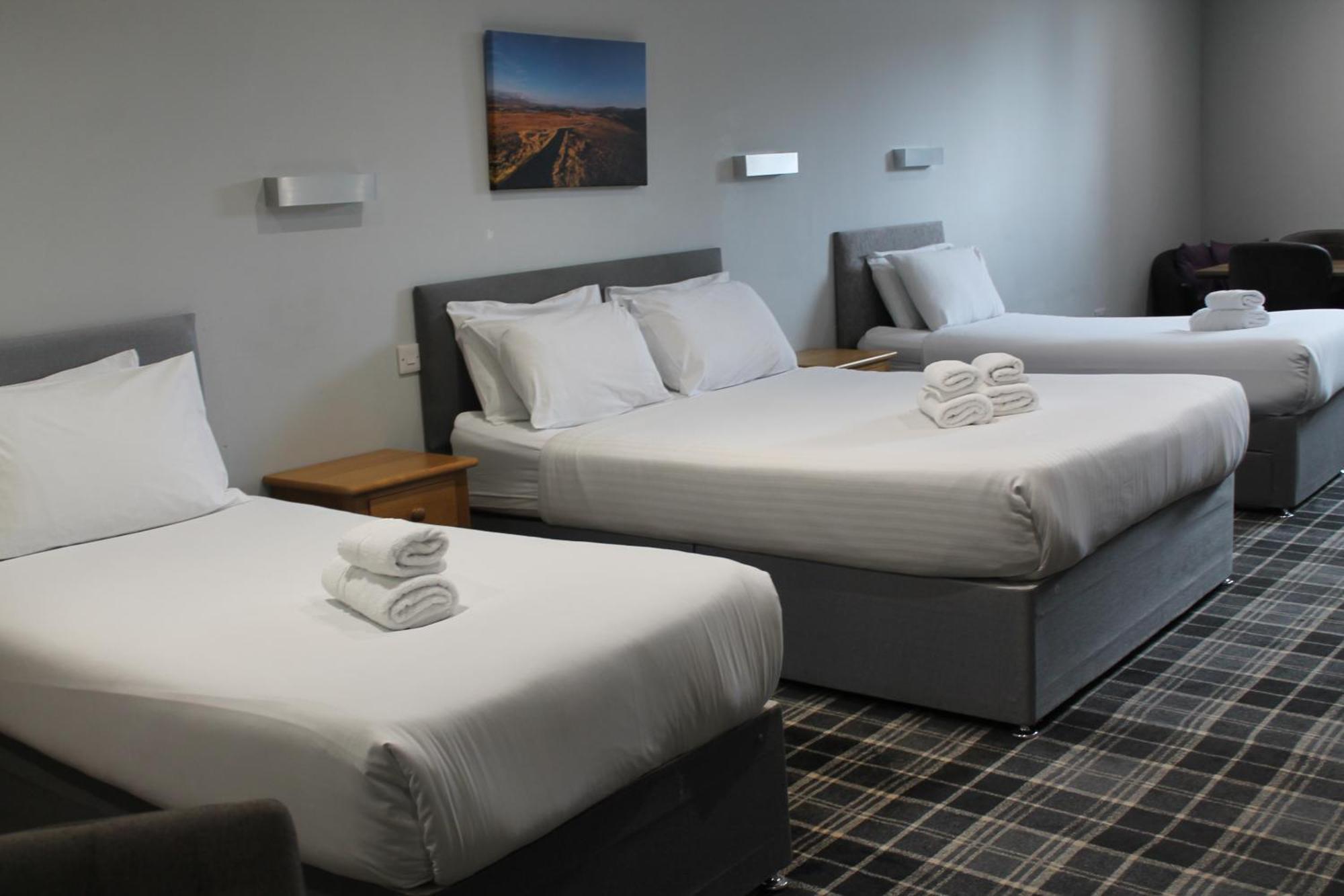Crown Hotel & Bar إينفيرنيس المظهر الخارجي الصورة